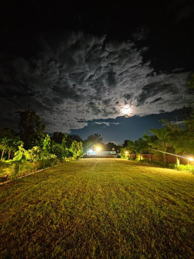 Wanderlust Corbett Resort Garjia Luaran gambar
